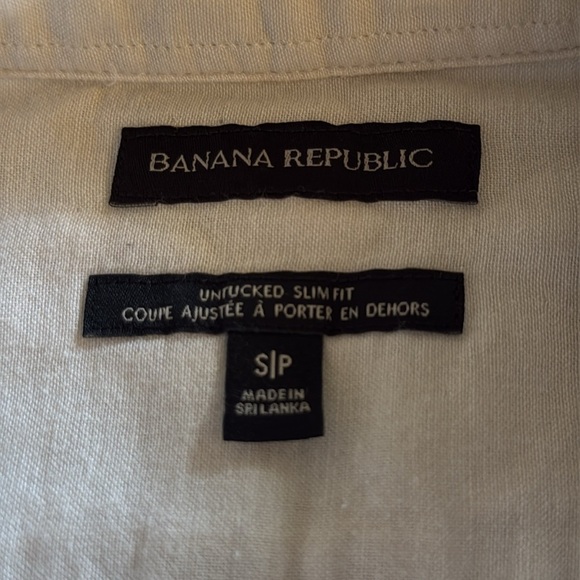 Banana Republic | Untucked Slim Fit - Picture 5 of 6